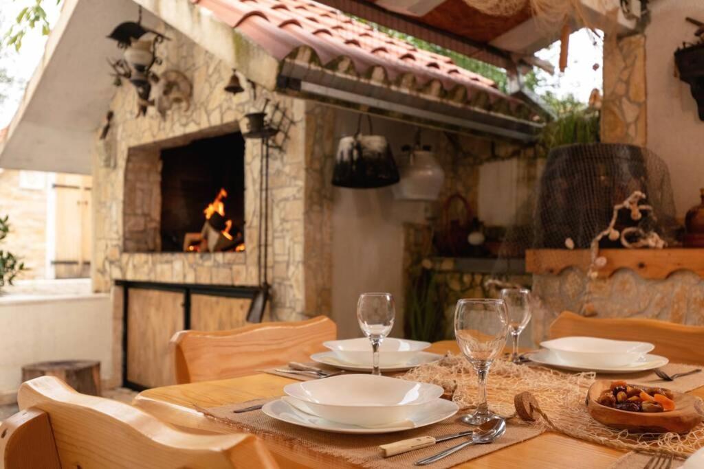 Villa Lipovac Trogir Eksteriør billede